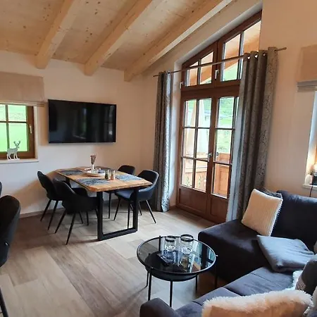 Hochalmbahnen 11w2, Laerche, Nahe Gondel, Hunde Willkommen Apartmán *