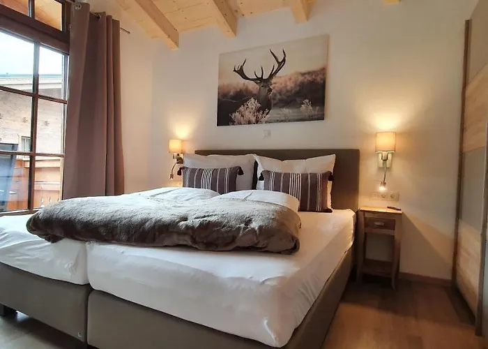 Hochalmbahnen Chalets 11W2, Laerche, Nahe Gondel, Hunde Willkommen * 劳里斯